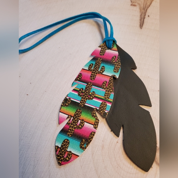 Purse charm dream catcher cactus Keychain, Feather Keychain, Gift Ide… - Picture 2 of 3